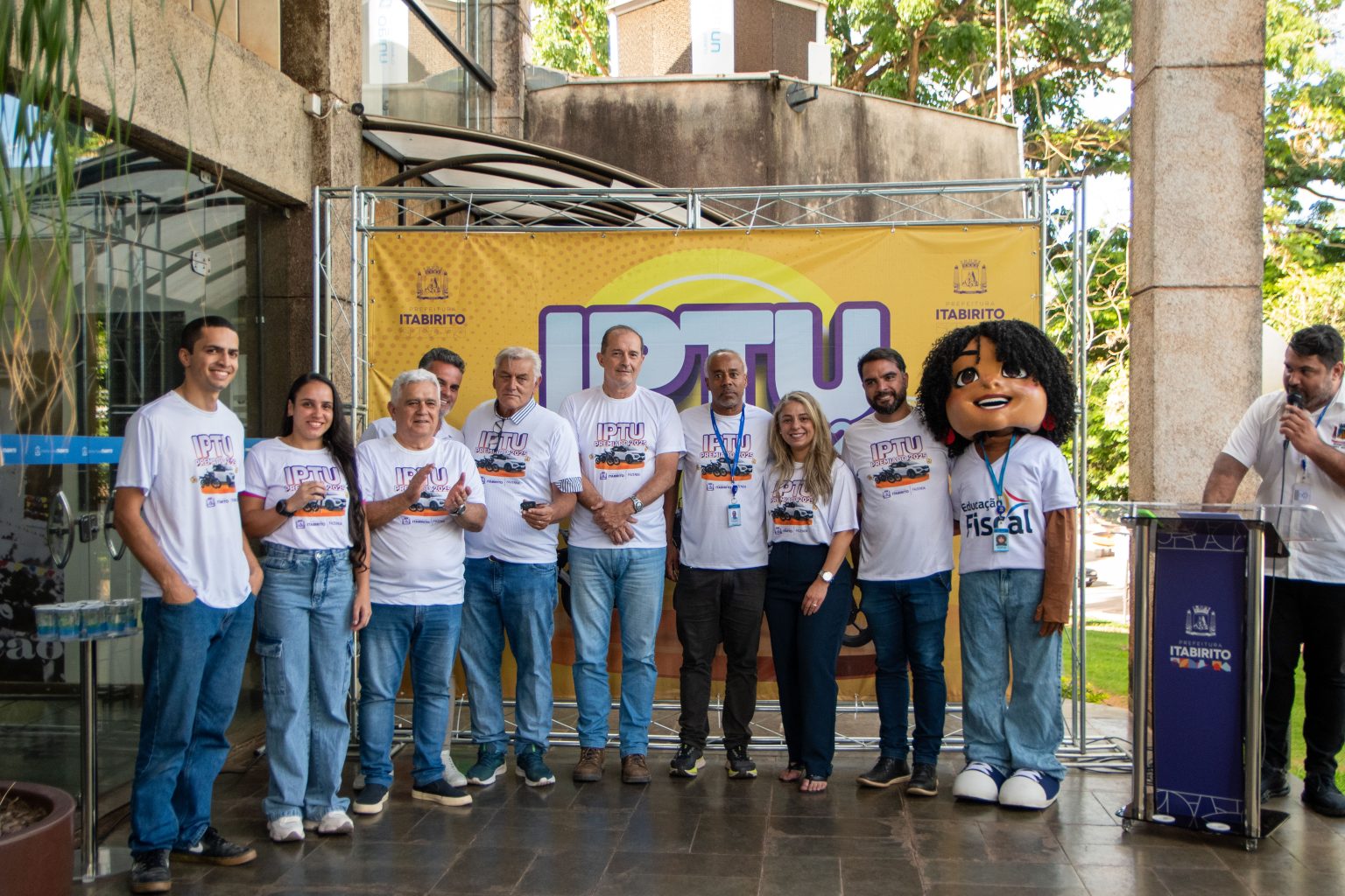 Itabirito entrega prêmios do IPTU Premiado 2025 a contribuintes que pagaram o imposto em dia