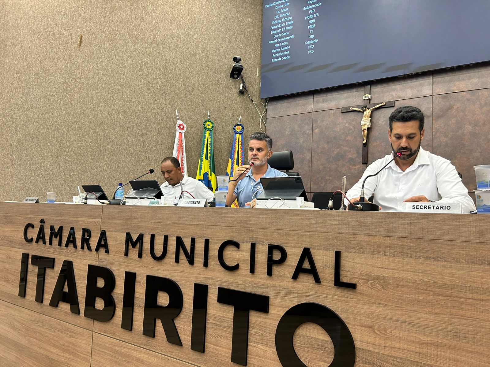 Secretária de Desenvolvimento Econômico apresenta proposta de atualização da Lei de Liberdade Econômica na Câmara de Itabirito