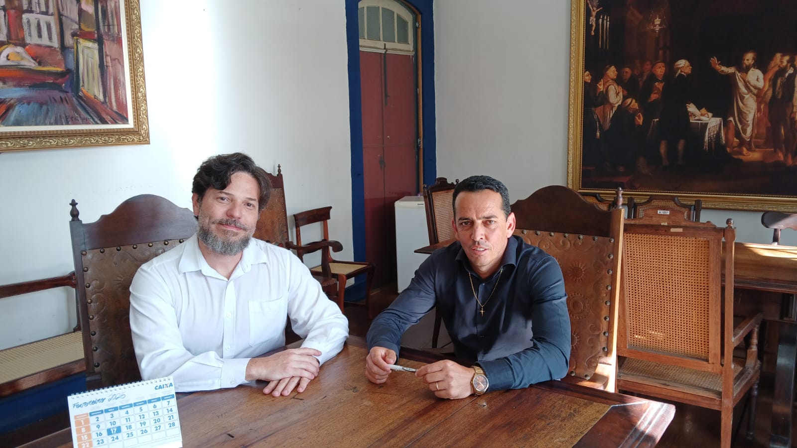 Legislativo ouro-pretano e Caixa fecham parceria para oferta de serviços na Câmara Itinerante