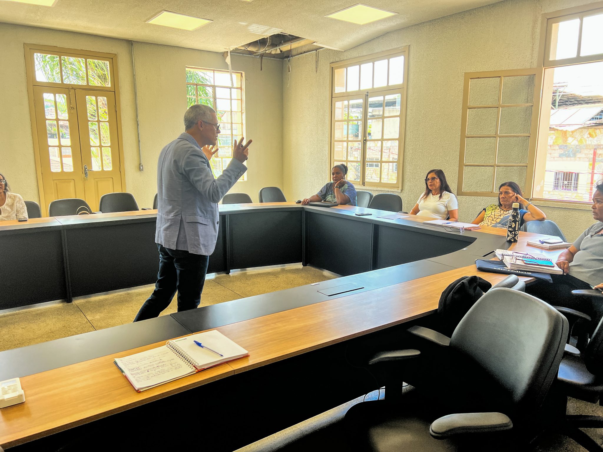 Primeira Infância: Prefeitura de Itabirito promove reunião para debater criação de Plano Municipal
