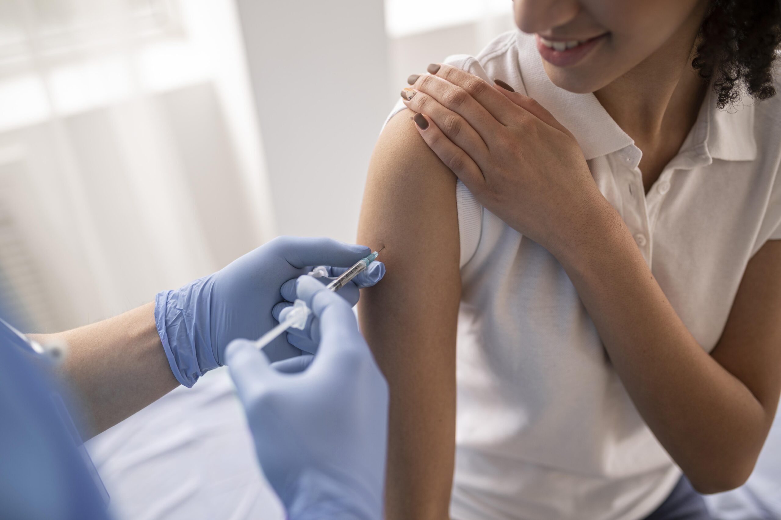 Vacinas contra dengue para crianças e adolescentes de 10 a 14 anos chegam a Itabirito