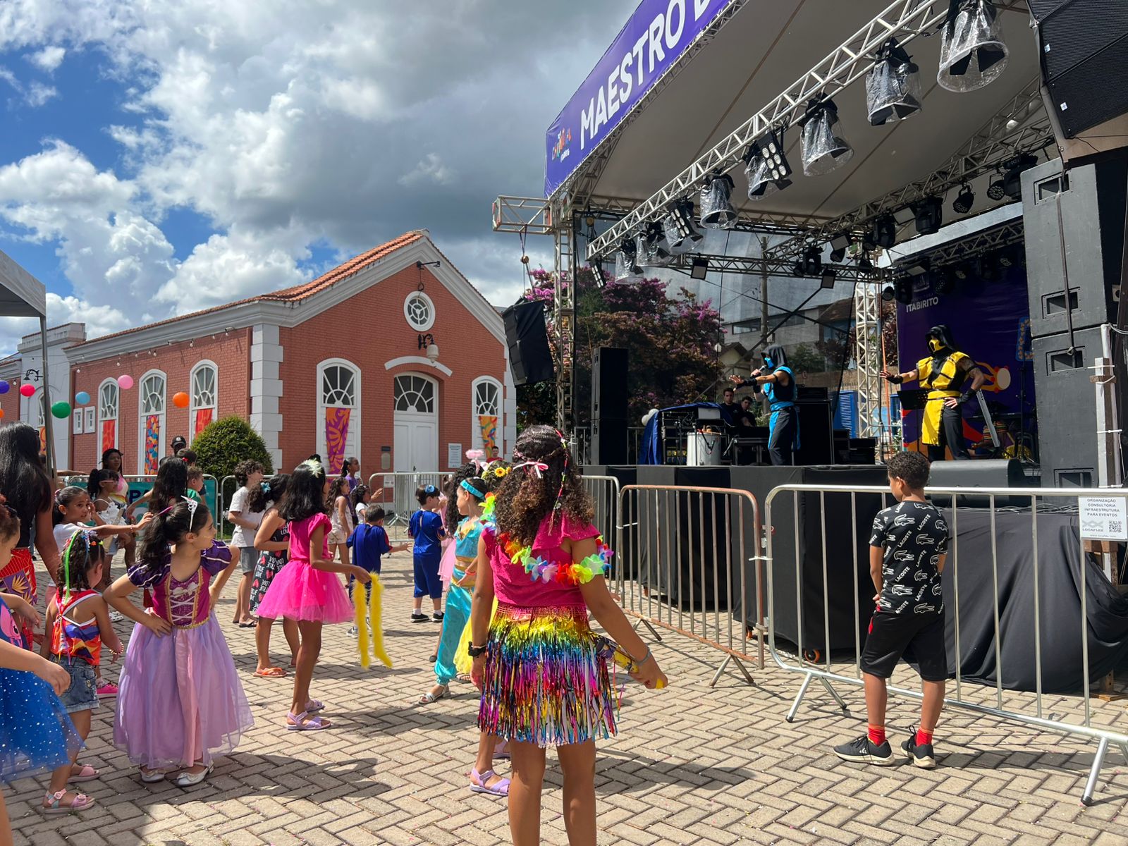 Espaço Kids encanta crianças e famílias nas tardes de Carnaval em Itabirito