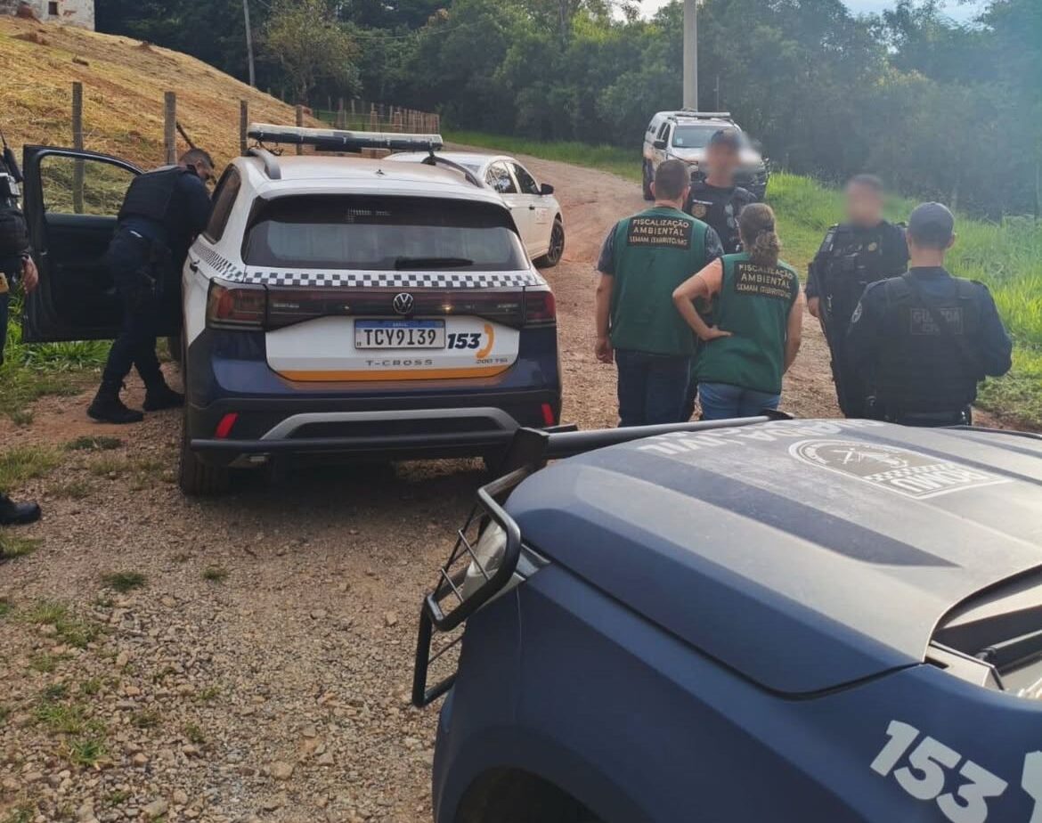 Denúncia leva Guarda Municipal a identificar corte irregular de vegetação às margens do Rio das Velhas, em Itabirito