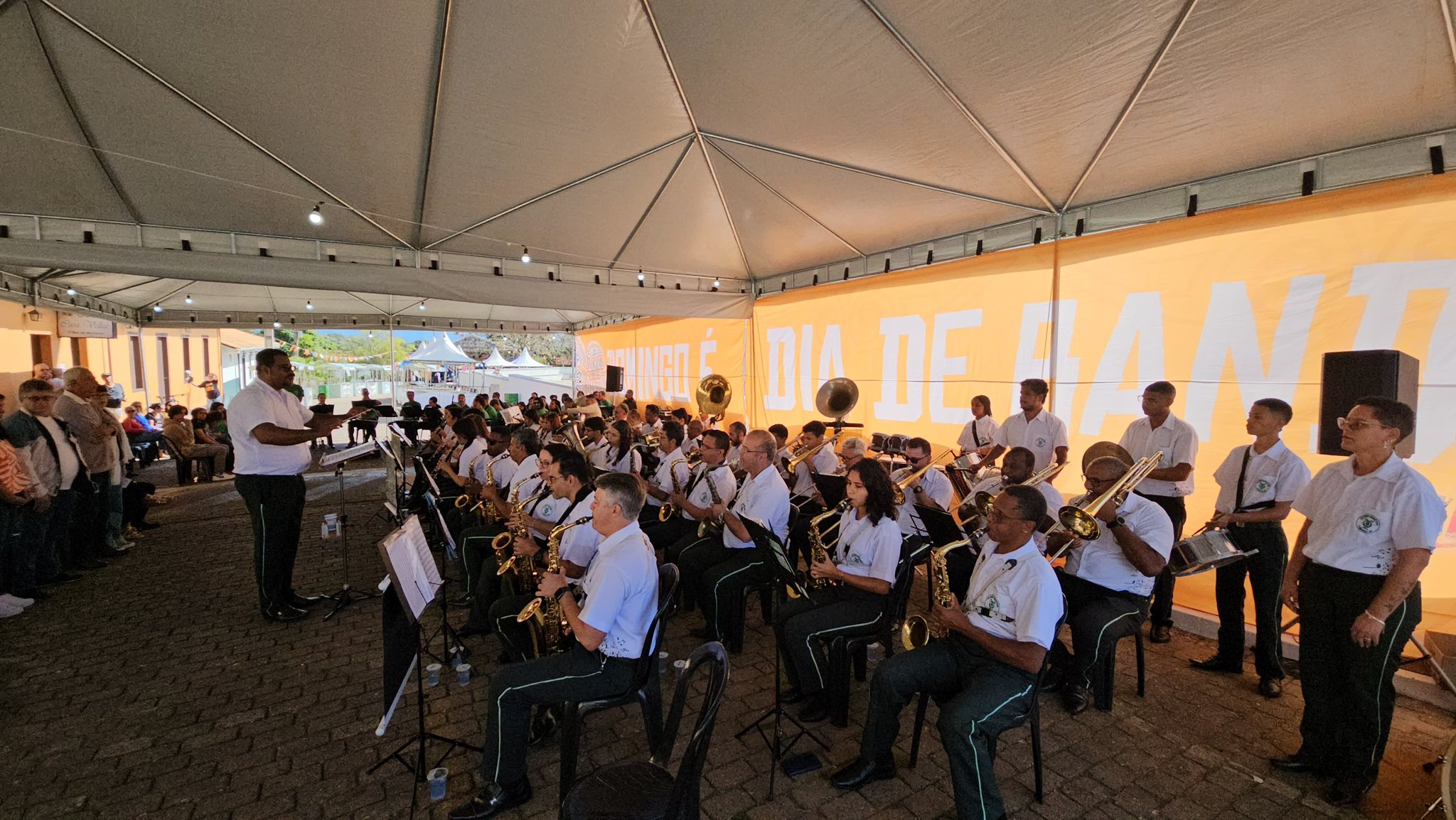 Bandas movimentam domingo cultural em Itabirito com apresentação gratuita neste fim de semana