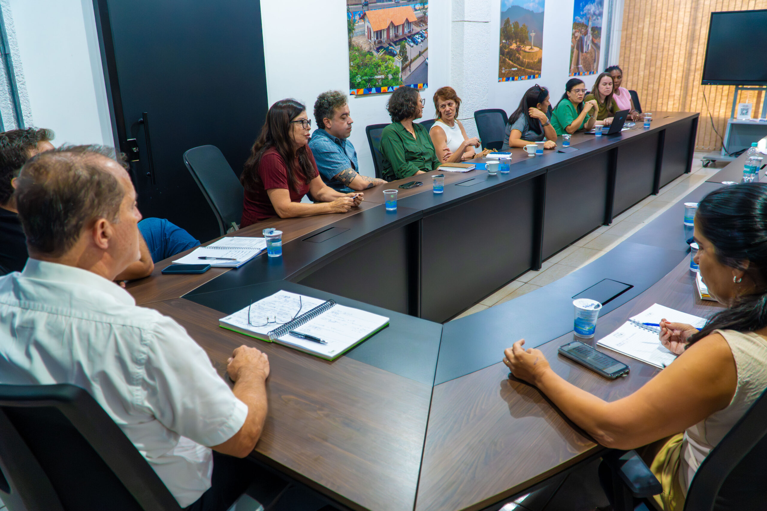 Primeira Infância: Prefeitura de Itabirito realiza reunião para debater criação de Comitê Municipal
