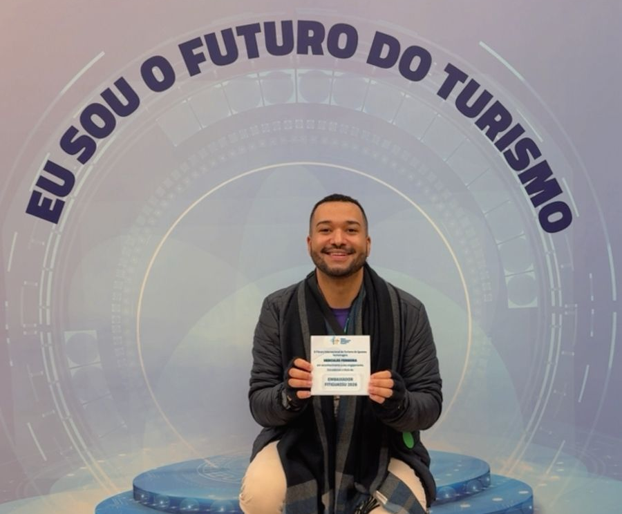 Hércules Ferreira representa a UFOP em importante fórum internacional e lança modelo para o futuro do turismo