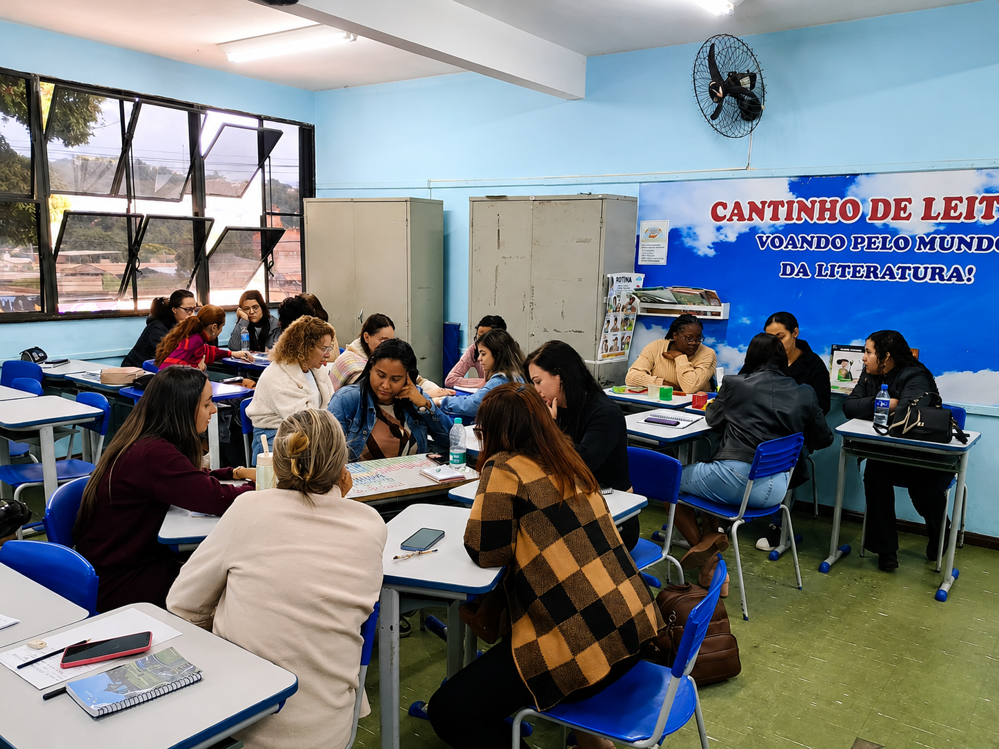 Professores da rede municipal participam de encontros de formação em Itabirito