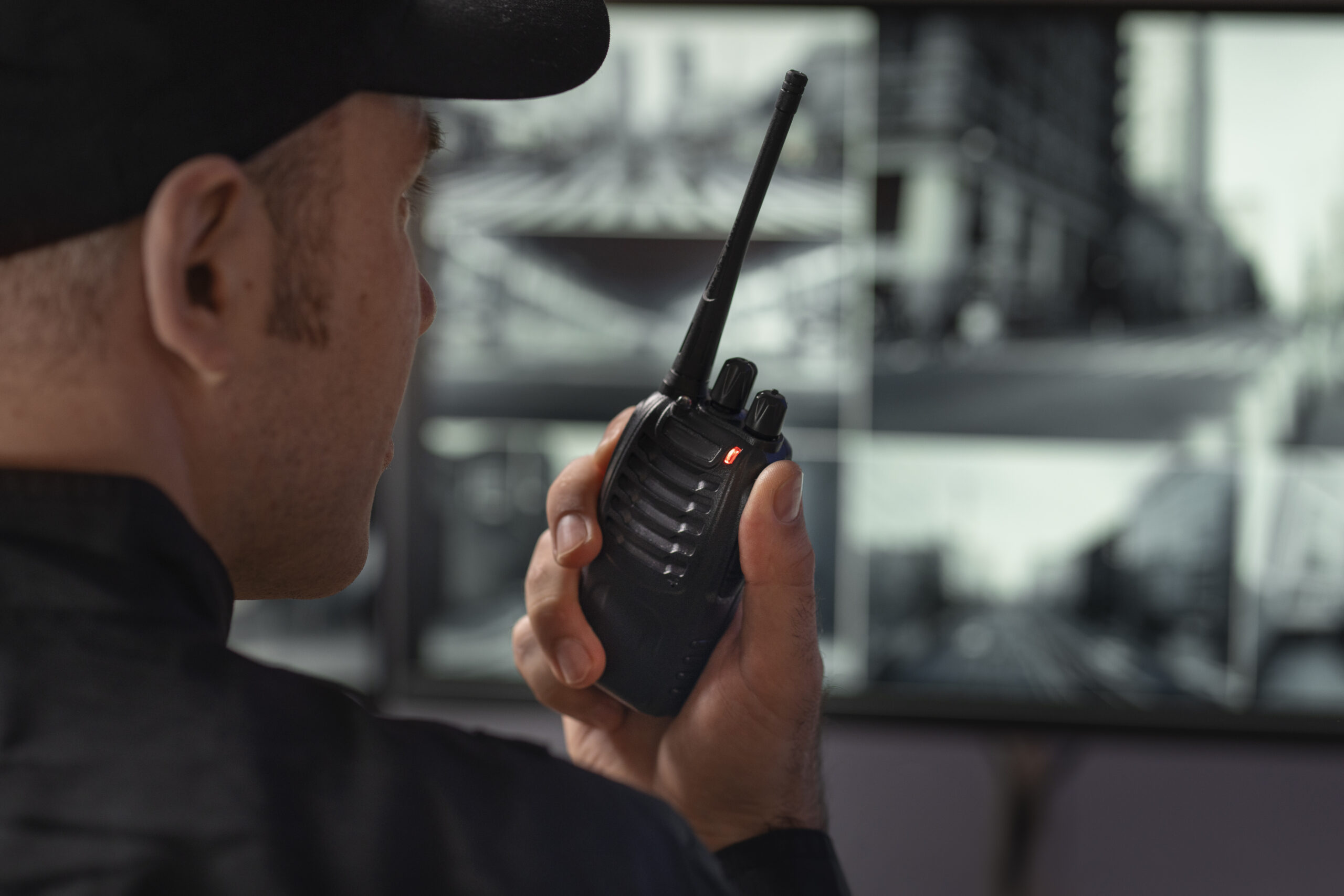Nova lei em Itabirito prevê multa para quem constranger vigilantes durante o trabalho