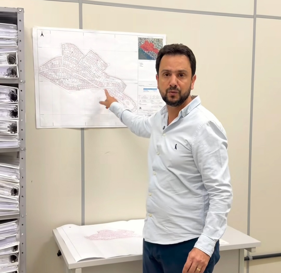 Prefeitura inicia regularização de 191 lotes no Alto do Rosário, em Mariana