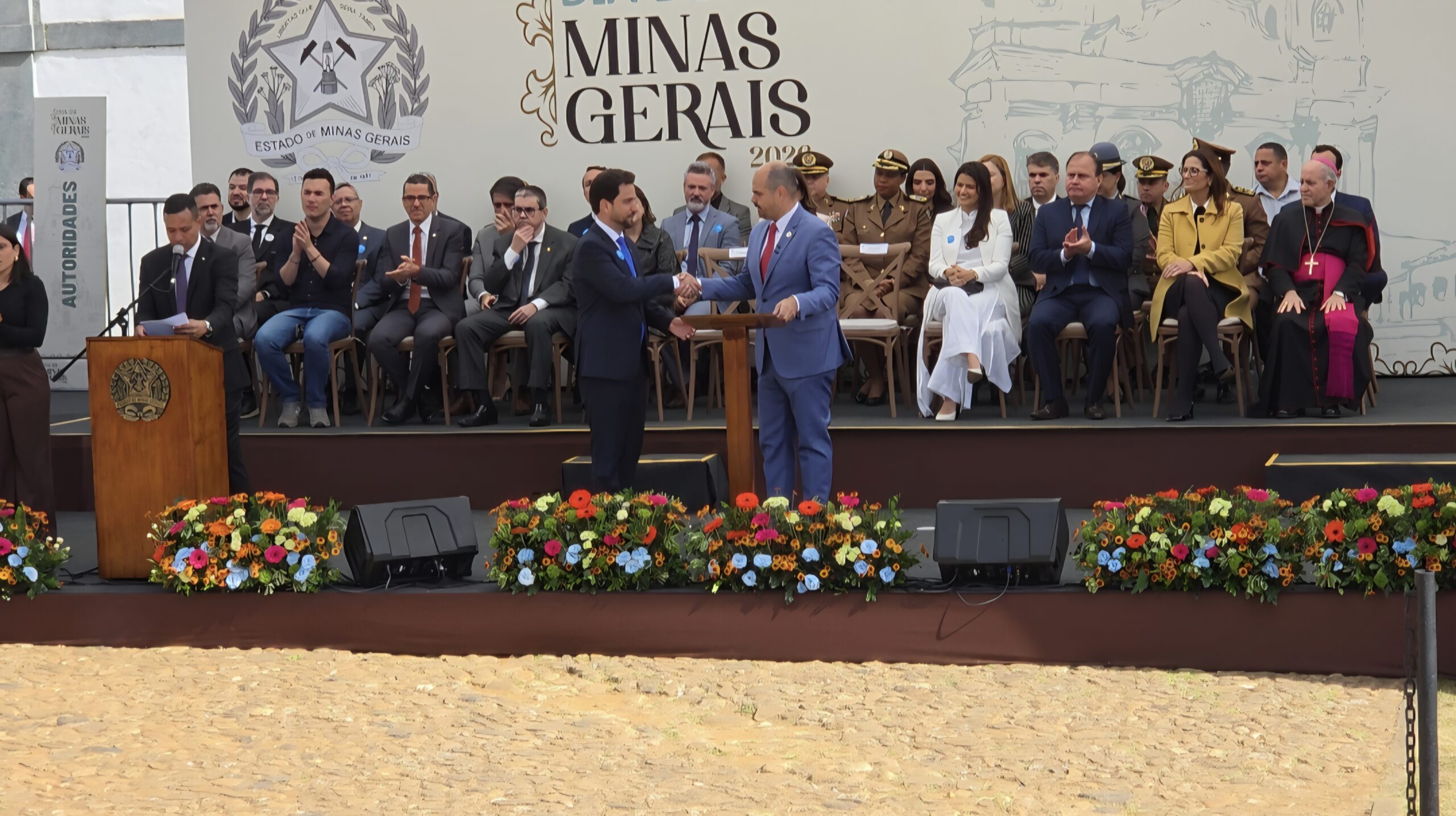 Mariana celebra 330 anos com entrega de medalha no Dia de Minas