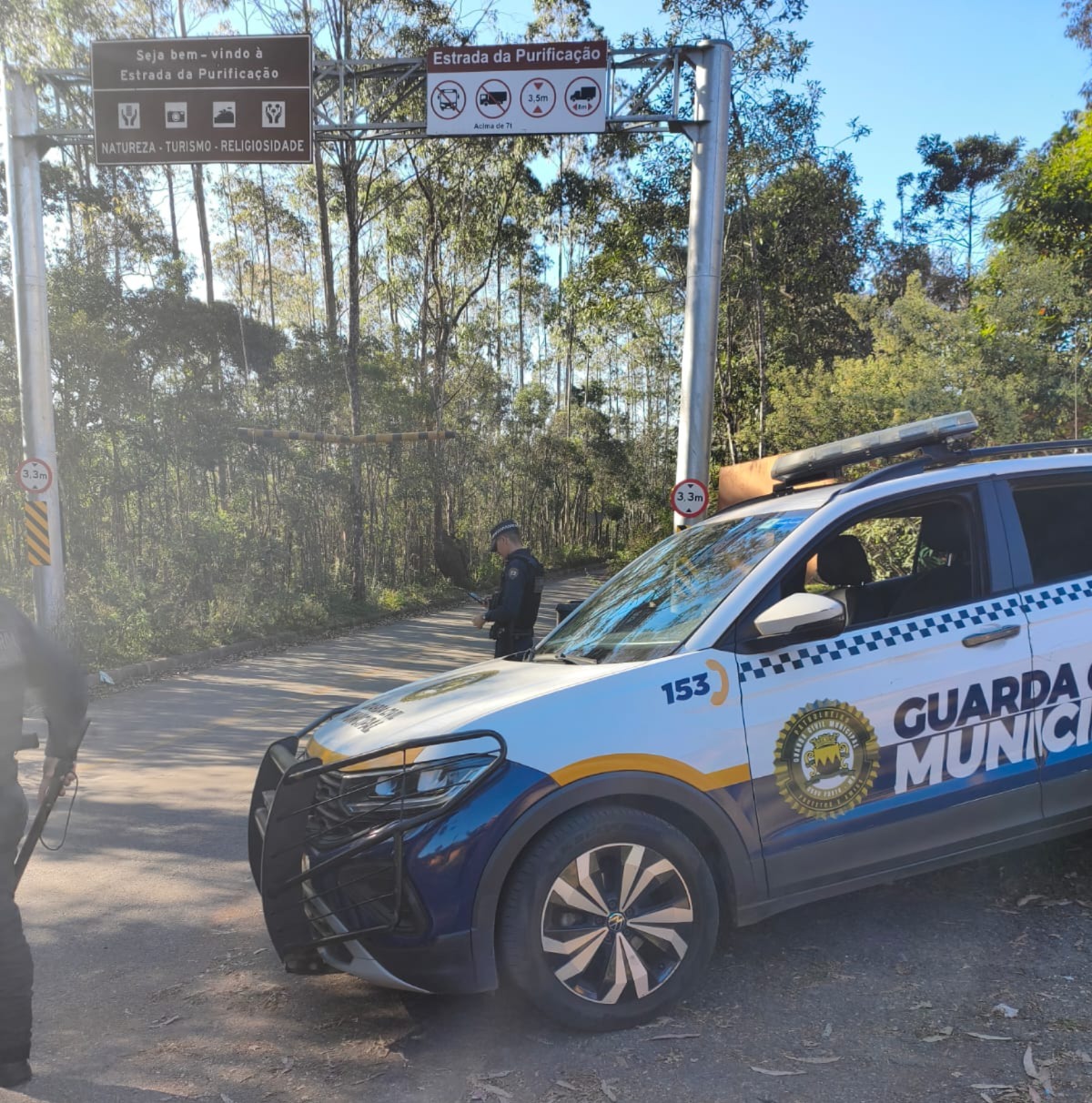 Guarda Civil Municipal e Ourotran intensificam fiscalização na Estrada da Purificação