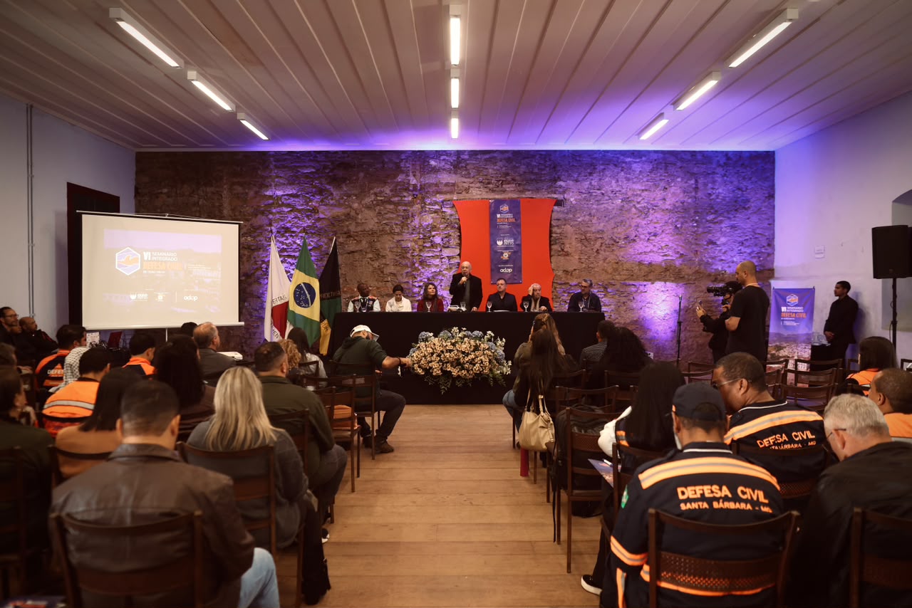 Quando a experiência salva vidas: VI Seminário Integrado de Defesa Civil reafirma Ouro Preto como referência nacional em gestão de riscos