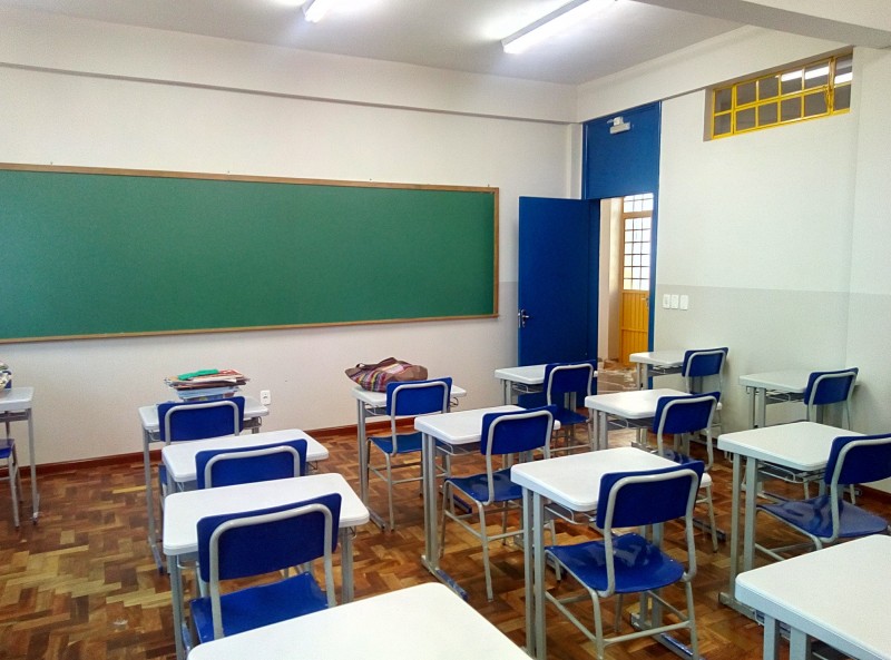 Caso de agressão contra vice-diretora em Itabirito é investigado e acende alerta para a violência no ambiente escolar