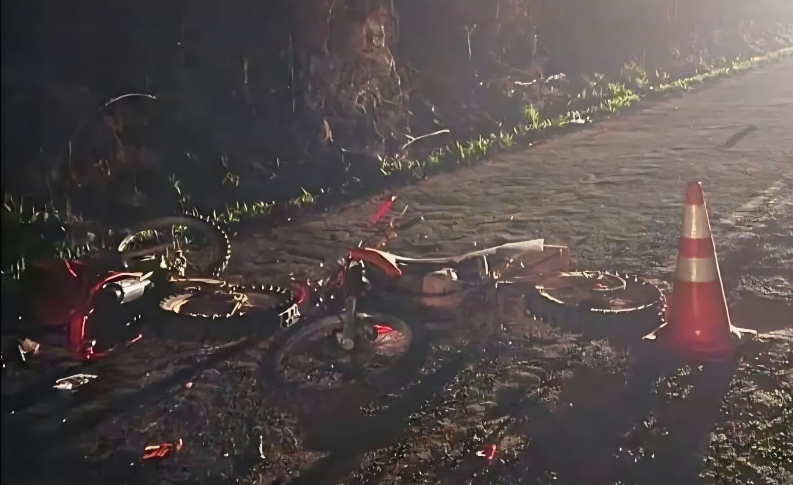 Acidente entre duas motos mata pai e filho na MG-129, em Ouro Preto