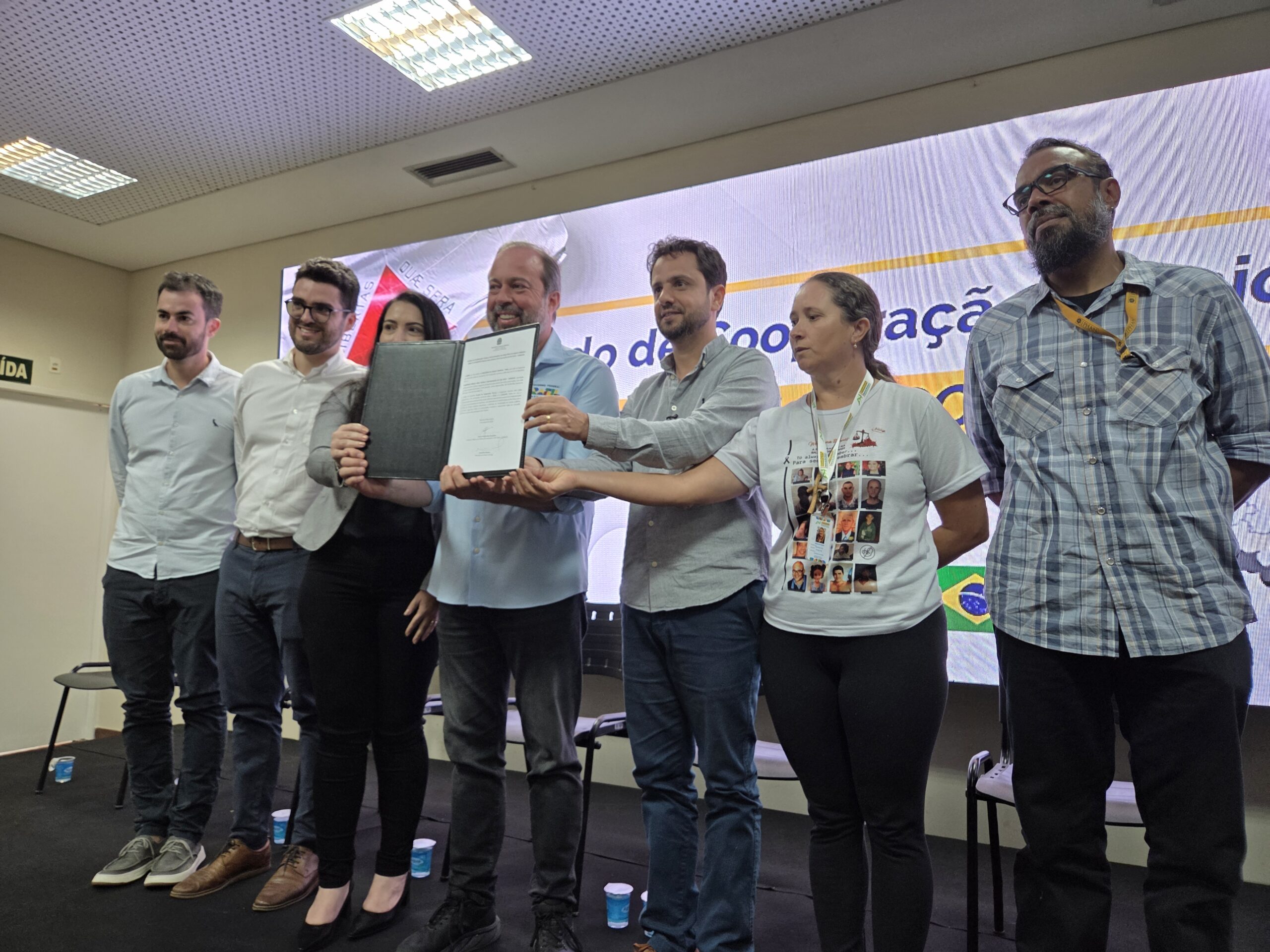 Ministro Alexandre Silveira visita Mariana e assina acordo com Coridoce para investimento em escolas de Minas Gerais e do Espírito Santo