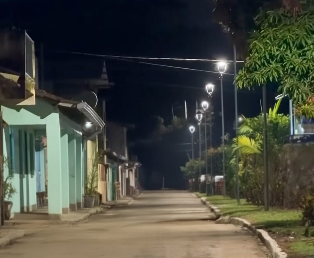 Mariana amplia iluminação pública no distrito de Santa Rita Durão