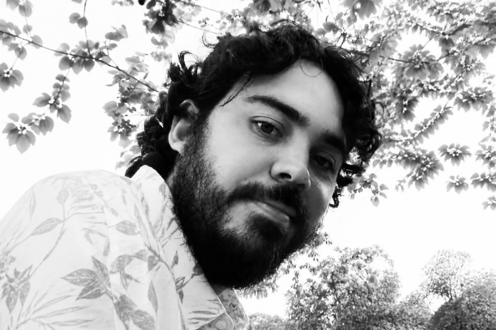 Entre fantasmas, arte e poesia: Vinícius Tobias estreia como colunista no Jornal O Liberal